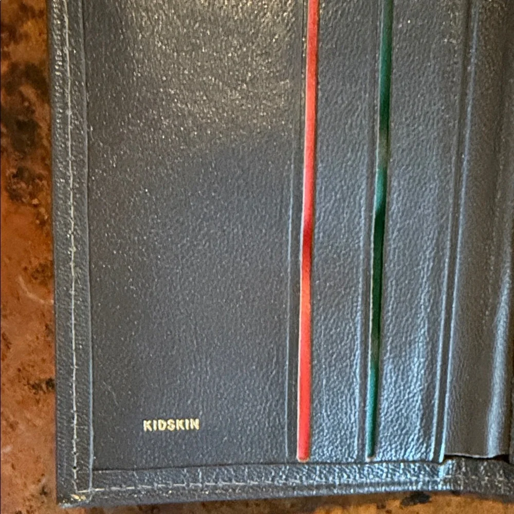 Amity Regimental Gray‎ Leather Tri-Fold Wallet NWT
